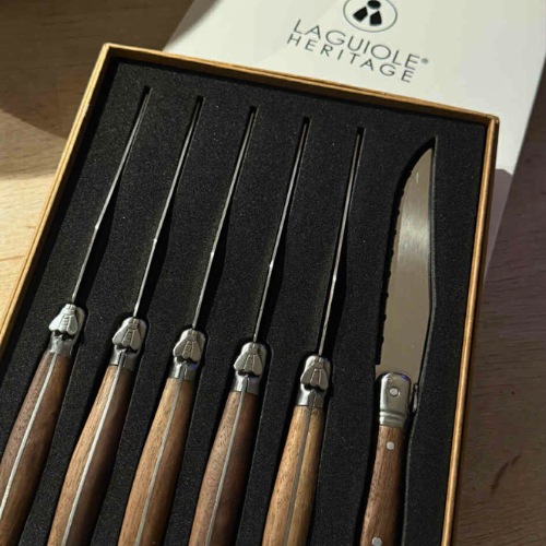 Laguiole Héritage – Sæt med 6 Steakknive i Valnøddetræ