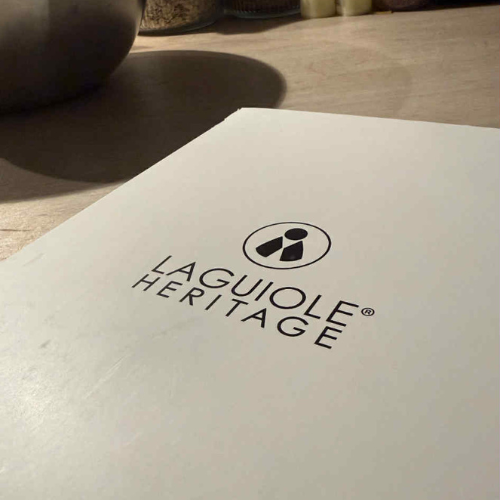 Laguiole Héritage – Sæt med 6 Steakknive i Valnøddetræ